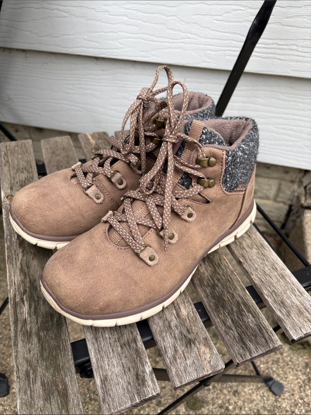 Skechers Taupe Lace-Up Ankle Boots with Knit Collar